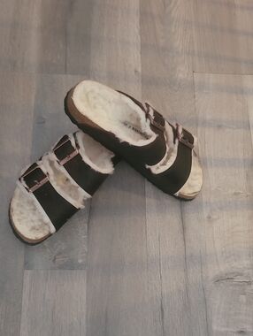 Women’s Faux-Shearling Lined Slip-On Sandals - Dark Brown Size 39 8-8.5 Women's